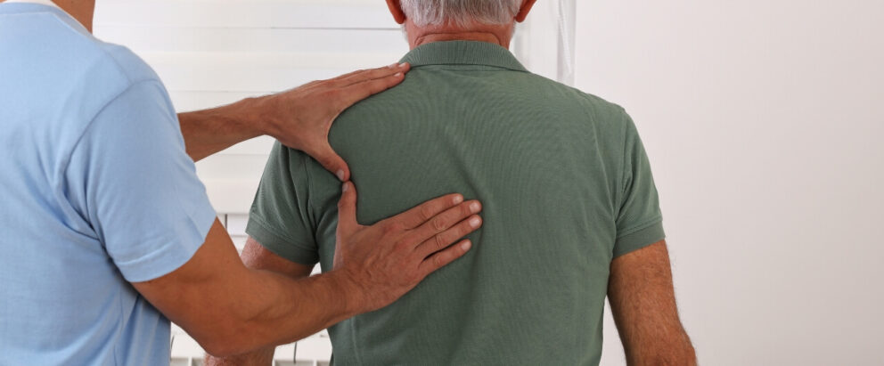 5 Signs You Might Need a Chiropractor (and What to Do About It)